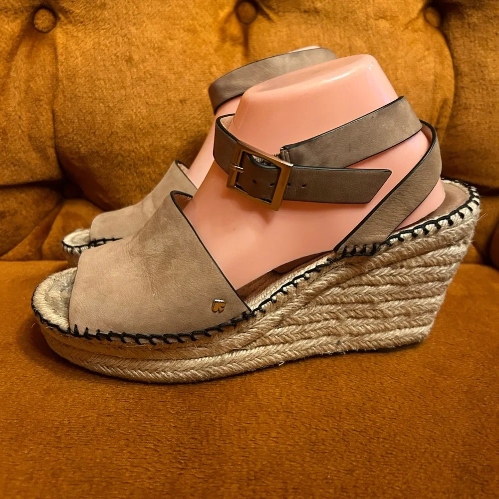 Kate Spade Felipa espadrille wedge sandal. Size 10